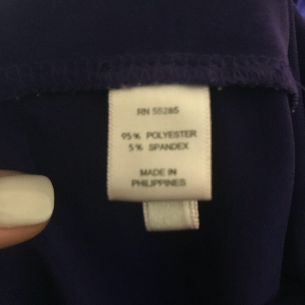 Express  Blouse - Picture 2 of 2